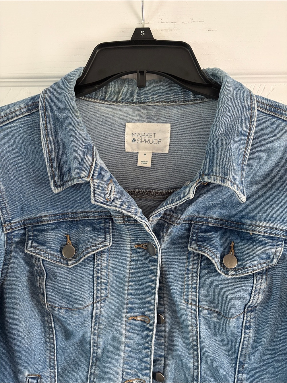 Market & Spruce Light Wash Denim Jacket - Classic Blue - Picture 2 of 5
